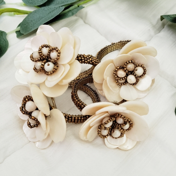 Sur La Table Other - Beaded Pearl Napkin Rings - Set of 4